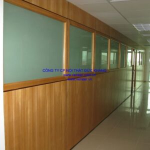Vách ngăn ốp veneer Đức Khang DKVO008