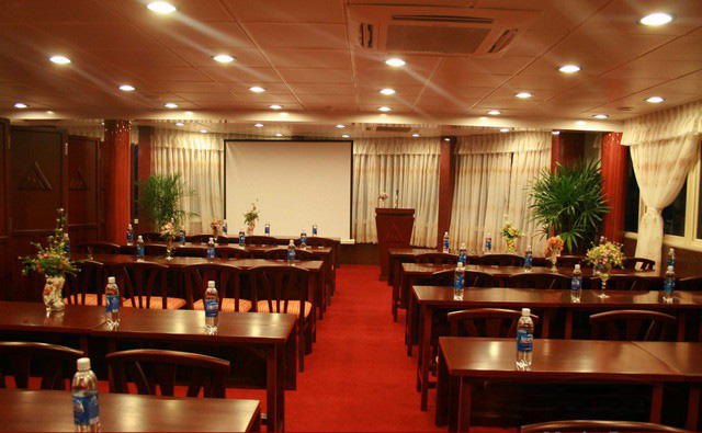 Tiitle Đưa thiên nhiên vào phòng hội trường