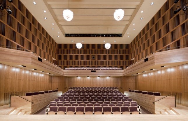 Hướng dẫn cách tiêu âm cho từng khu vực hội trường