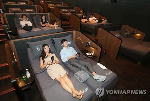 rạp chiếu phim có ghế giường nằm đẹp   rạp chiếu phim có ghế giường nằm đẹp