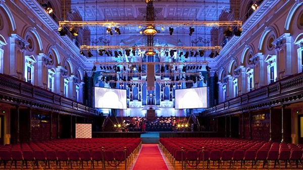 Bí quyết thiết kế hội trường giá rẻ chất lượng tốt Bí quyết giúp bạn thiết kế hội trường giá rẻ chất lượng tốt