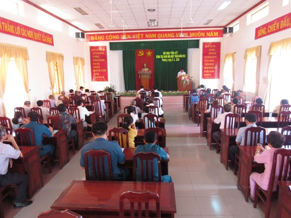 Tính thẩm mỹ cũng là một tiêu chuẩn thiết kế nội thất hội trường xã cần được chú trọng Tính thẩm mỹ cũng là một tiêu chuẩn thiết kế nội thất hội trường xã cần được chú trọng