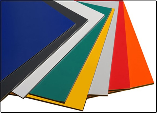 Ghế sân vật động làm từ chất liệu Composite rất ưu việt, gồm hai phần vật liệu mền và cốt rõ ràng Ghế sân vật động làm từ chất liệu Composite rất ưu việt, gồm hai phần vật liệu mền và cốt rõ ràng